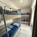Hostelum *