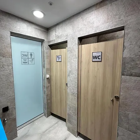 Hostelum Vandrarhem *