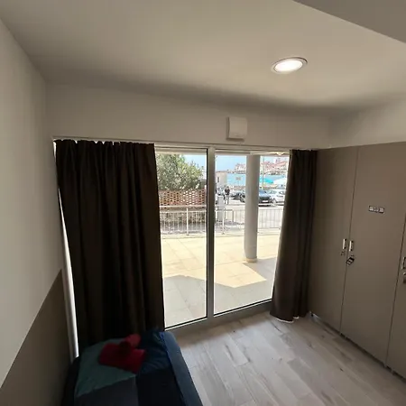 Vandrarhem Hostelum *