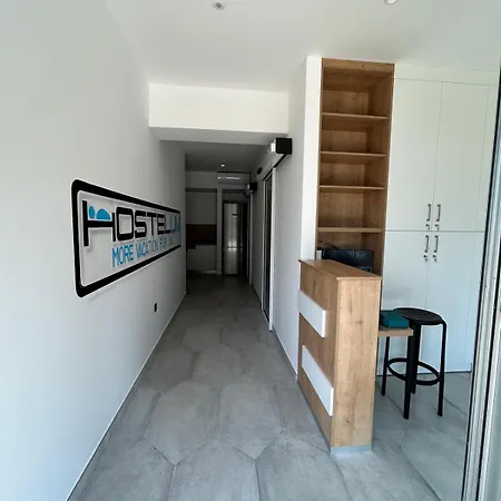 Vandrarhem Hostelum Umag