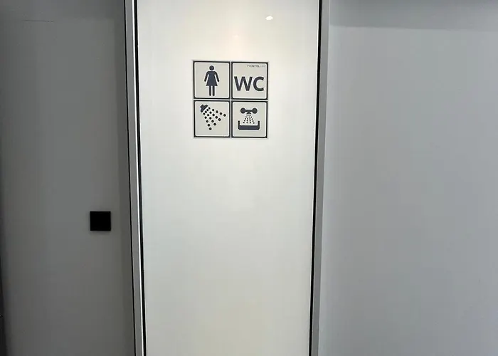 호스텔 Hostelum *