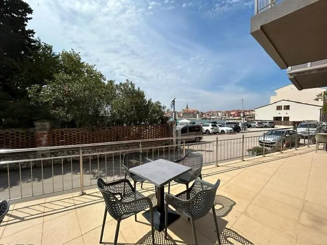 Hostel Hostelum Ουμάγκ