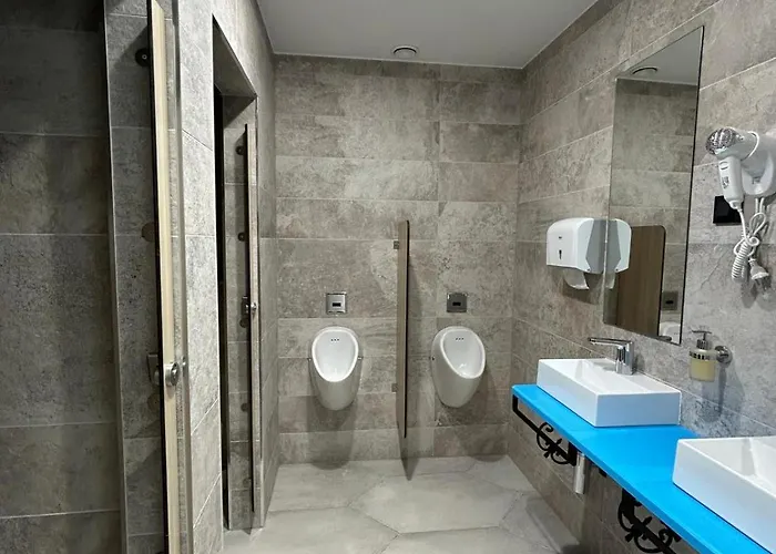 Hostel Hostelum Ουμάγκ